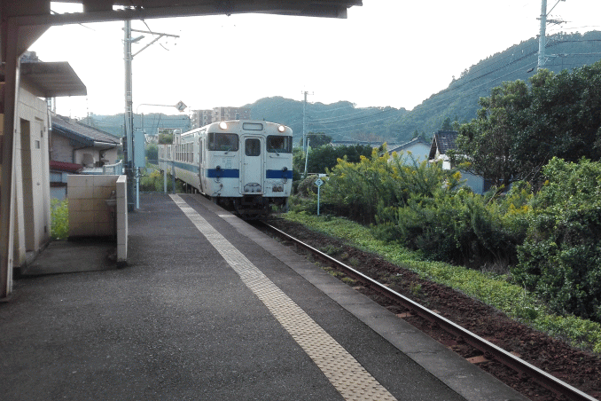 日南線のワンマン電車
