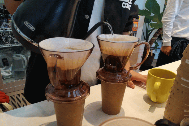 コーヒー豆は市内の人気カフェ「The Rosa Coffee」のものを使用しているとのこと